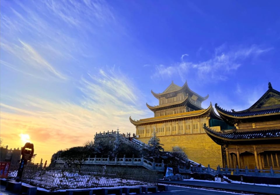 报国寺·晨钟暮鼓的氛围照片