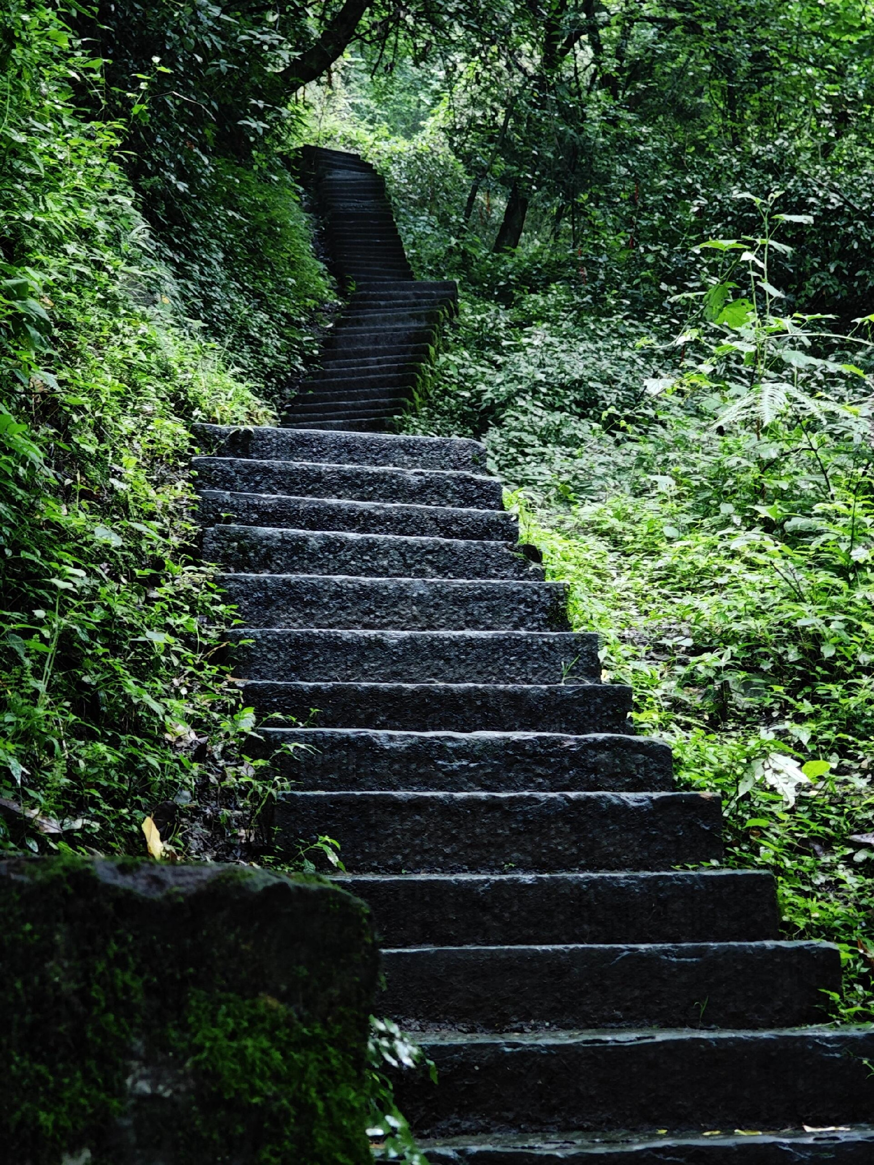灵岩山·古街山间茶室的氛围照片